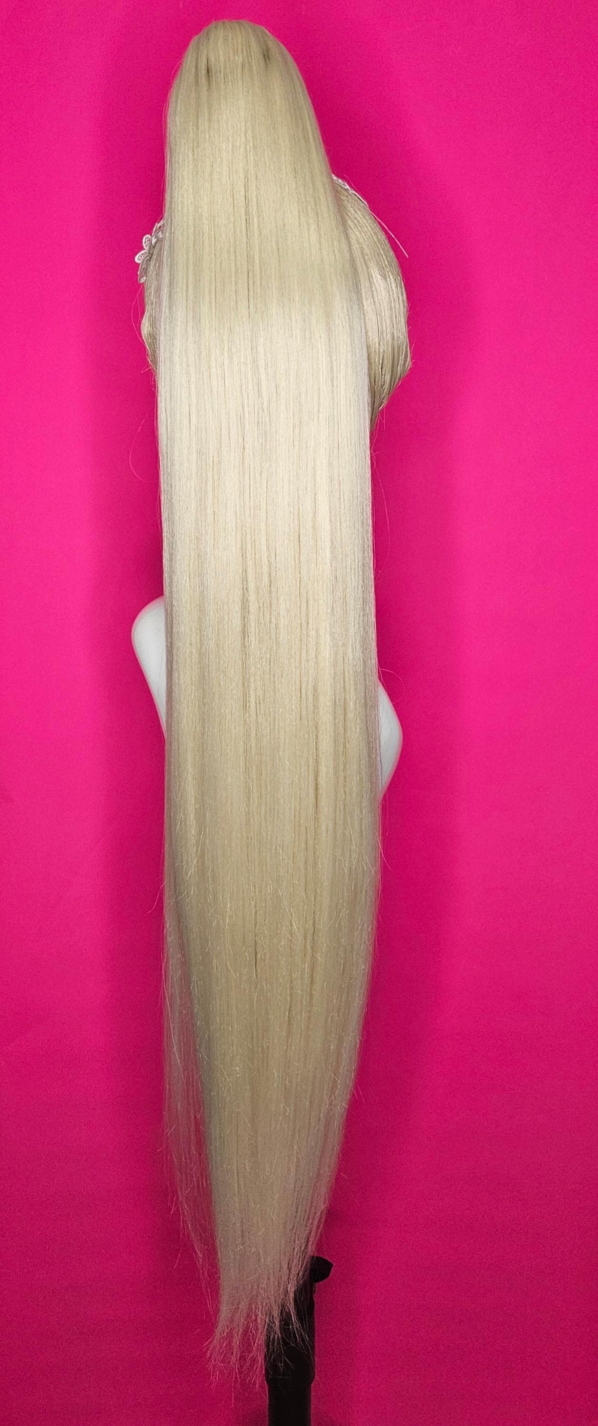 Miss Lacetress